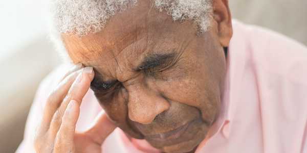 Managing Chronic Pain In Seniors With Non-Medication Approaches